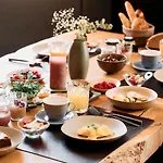 Arx Boutiquehotel