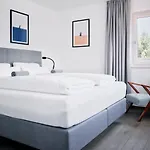 Arx Hotel 4*