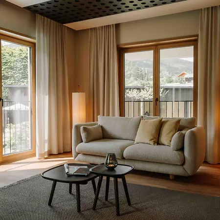 Hotel Arx Boutiquehotel 4*